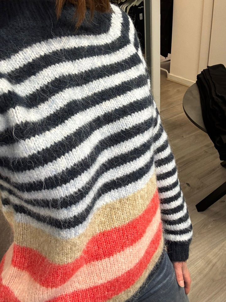 Abena Striped Pullover
