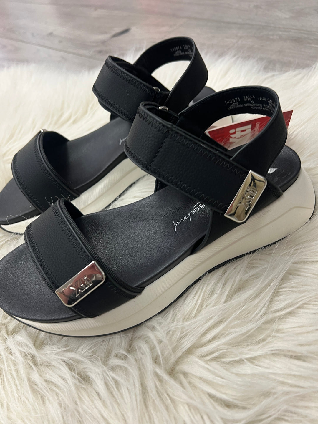 Xti Gabriela Sandals - Black
