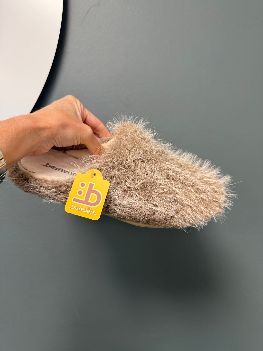 Berevere Slippers - Beige Mohair