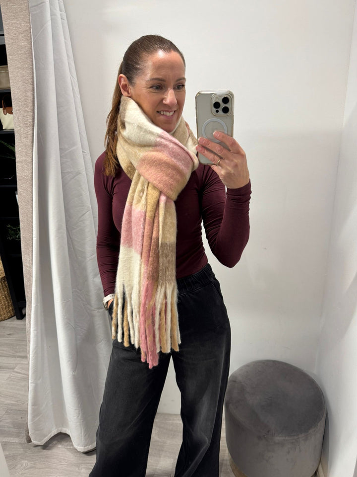 Wilma Scarf - Roan Rouge Mix