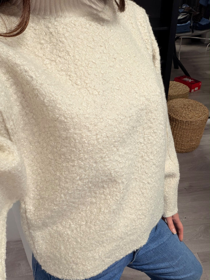 Curley Jumper