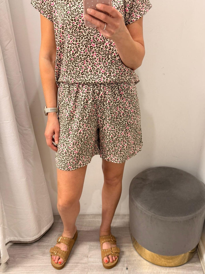 Aya Shorts - Leopard