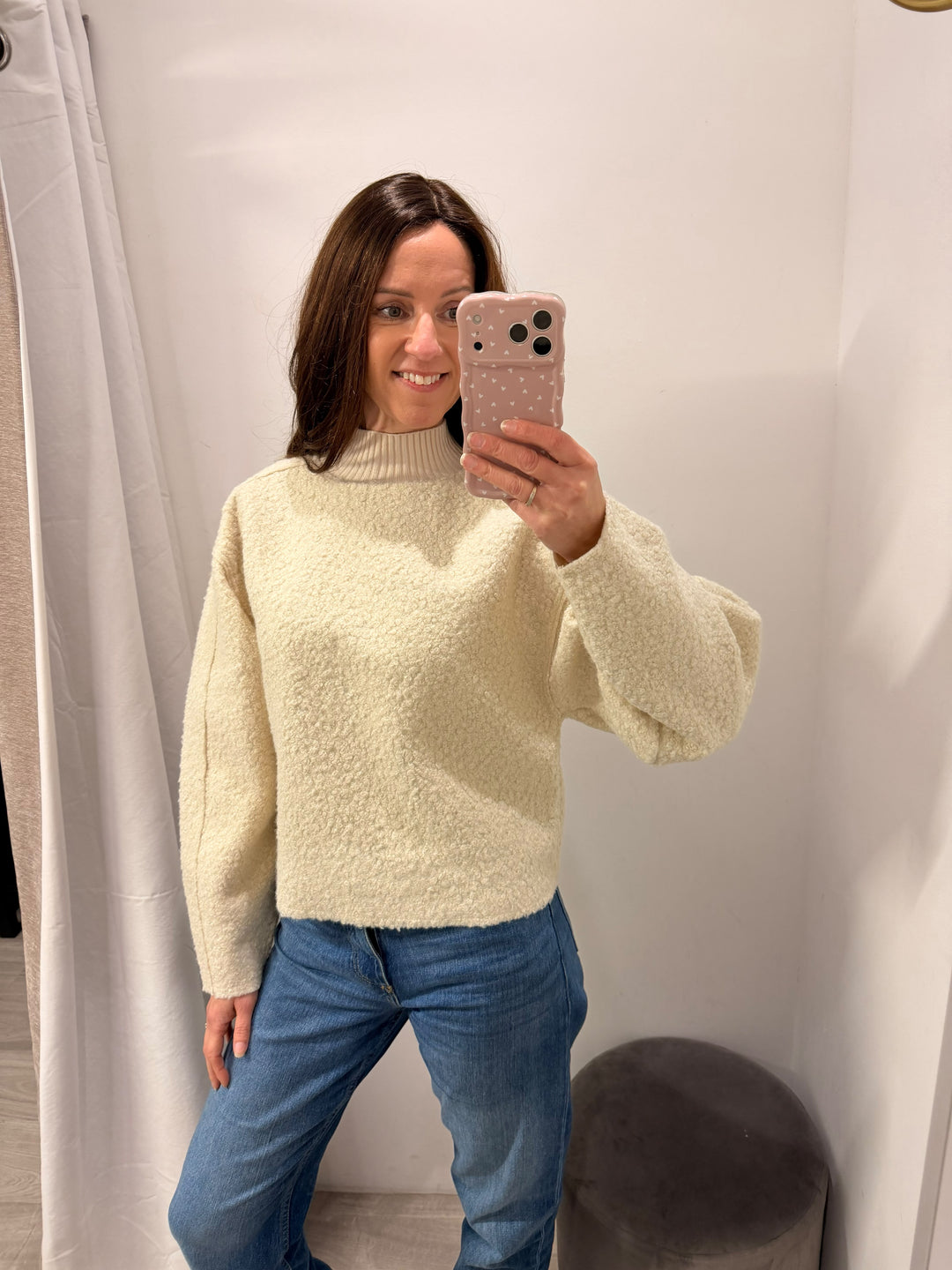 Curley Jumper