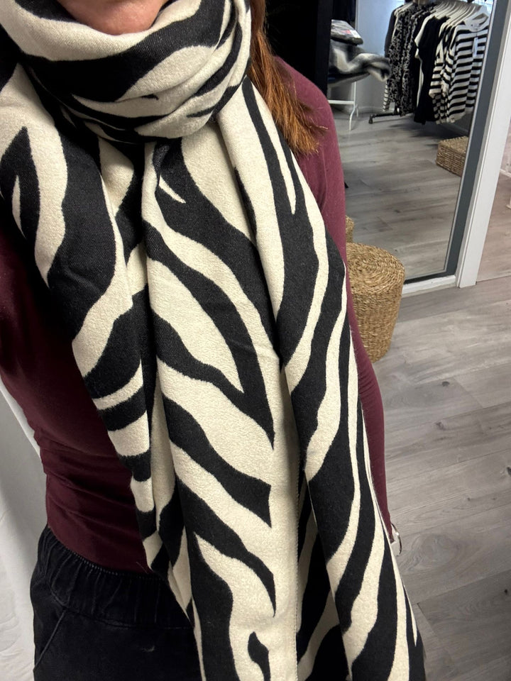 Vibra Scarf