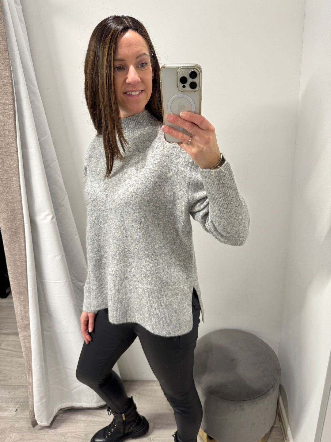 Astra Pullover - Light Grey