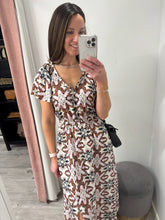 Load image into Gallery viewer, Zasha Dress

