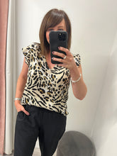 Load image into Gallery viewer, Marrakech SS Top - Leopard

