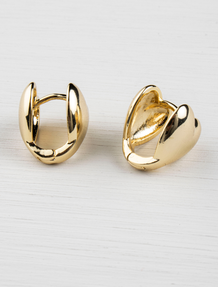 Holly Heart Huggie Earrings – Gold Plated