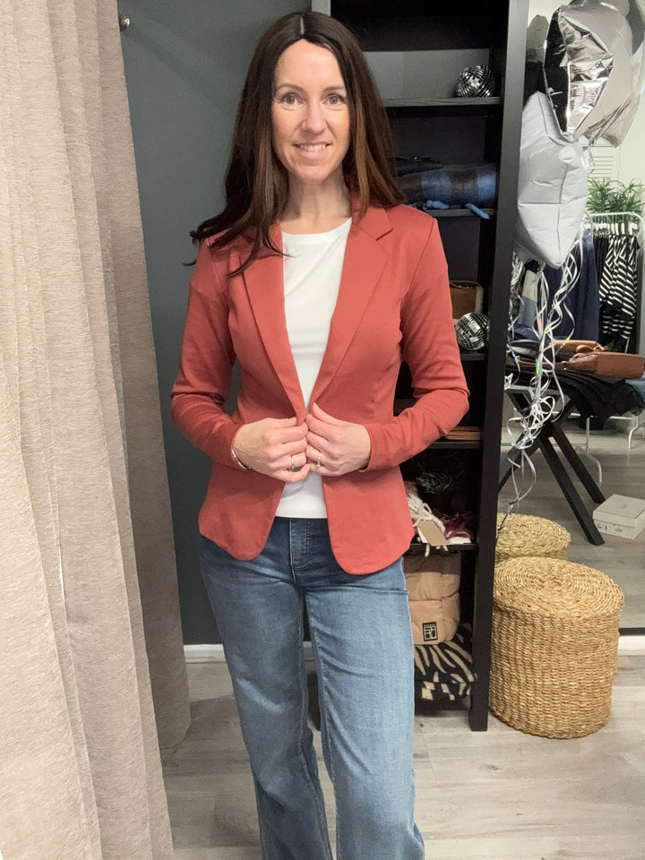 Kate Blazer - Cowhide