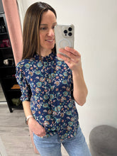 Load image into Gallery viewer, Vera Shirt - Blue Flowers
