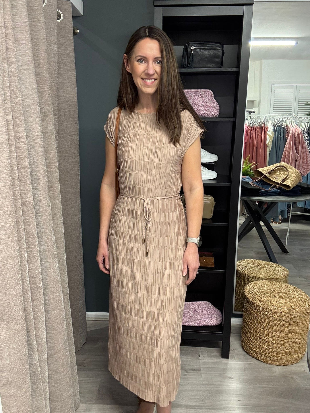 Uvika Dress