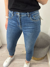 Load image into Gallery viewer, Toxik Boyfriend Jeans - Mid Wash
