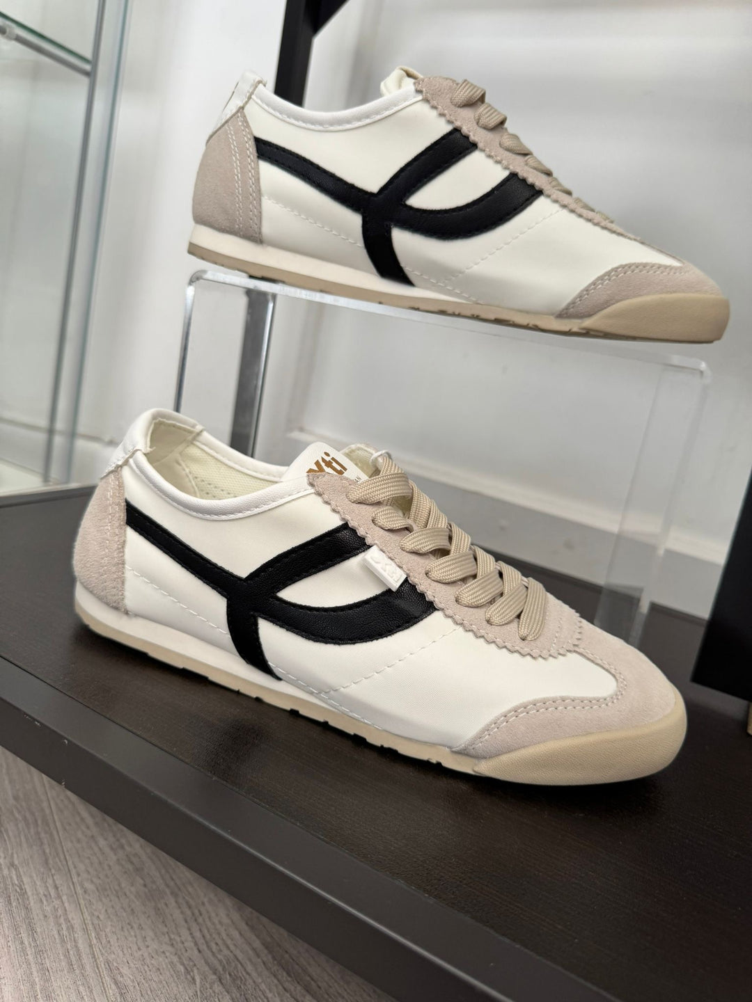 Xti Camila Trainers