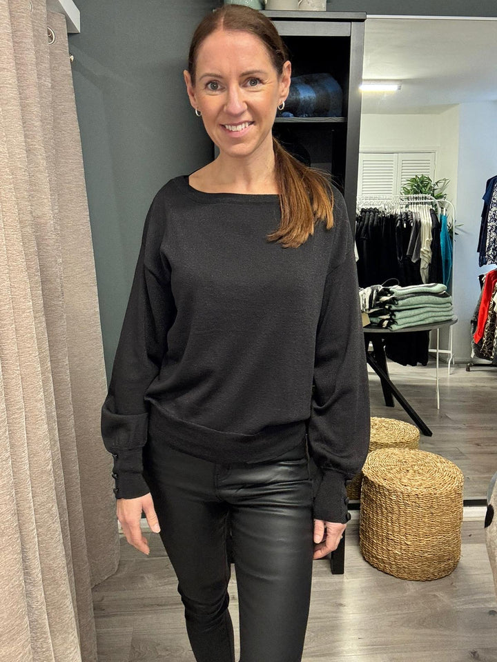 Mobbe Boatneck Jumper - Black
