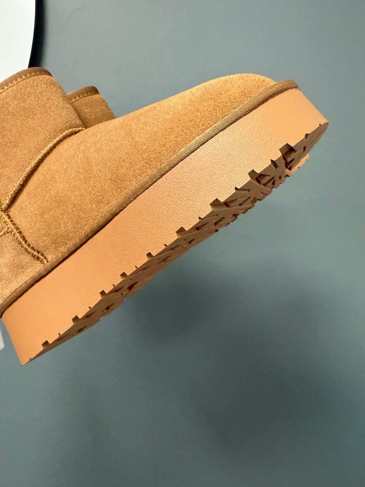 Carmela Suede Flatform Boots