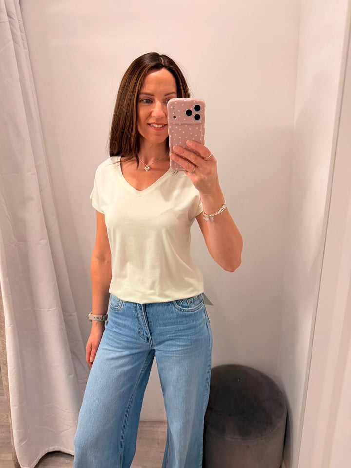 Pamila V Neck T-shirt - Off White