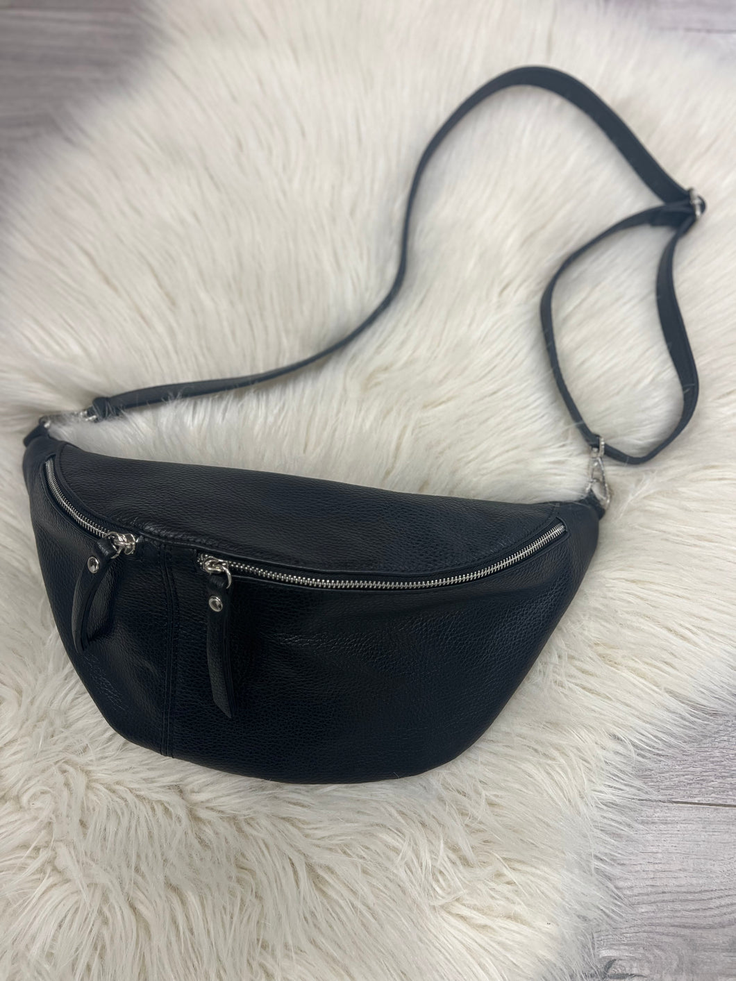 Leather Large Bum Bag - Black