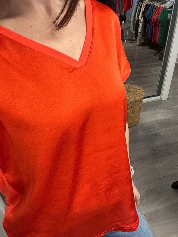 Selita V-neck T-Shirt - Fiesta Orange