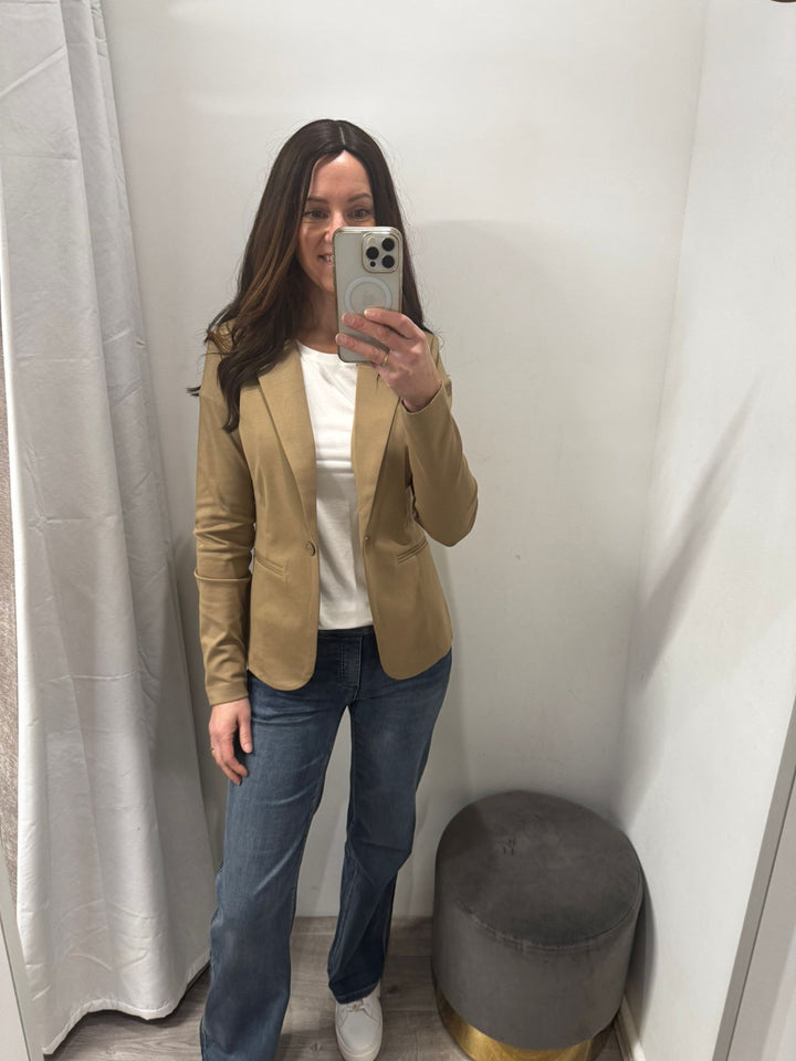 Kate Blazer - Sepia Tint