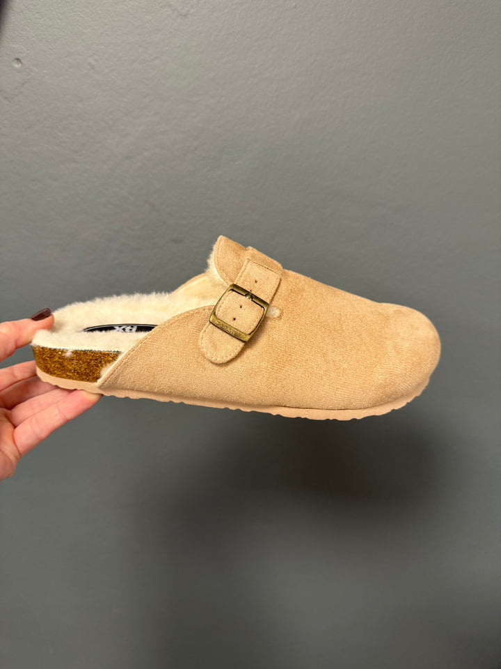 Xti Reina Clogs