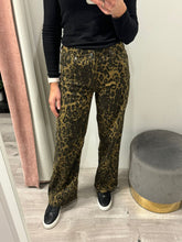 Load image into Gallery viewer, Toxik Leopard Wide Leg Jeans
