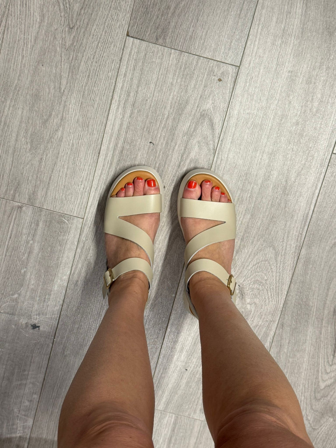 Hana Leather Wedges - Off White