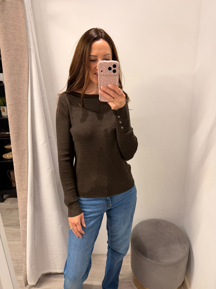 Sara Pullover