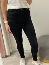 Load image into Gallery viewer, Toxik Skinny Jeans - Black
