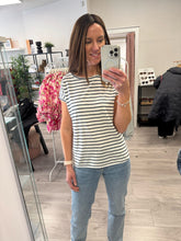 Load image into Gallery viewer, Yulietta T-shirt - Navy Stripe
