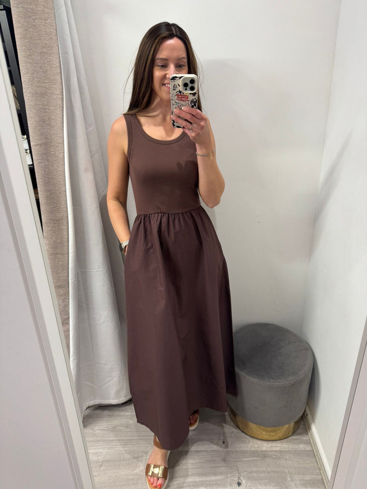 Sunnia Dress