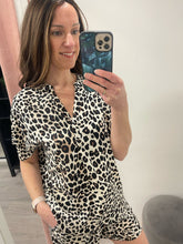 Load image into Gallery viewer, Joella Shirt - Leopard Print
