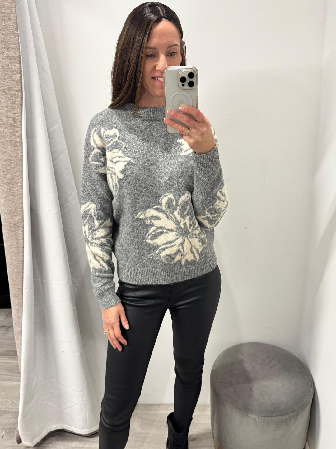 Omea Flower Jumper
