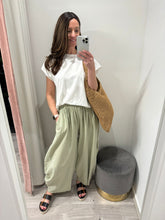 Load image into Gallery viewer, Linen Cocoon Pants - Khaki
