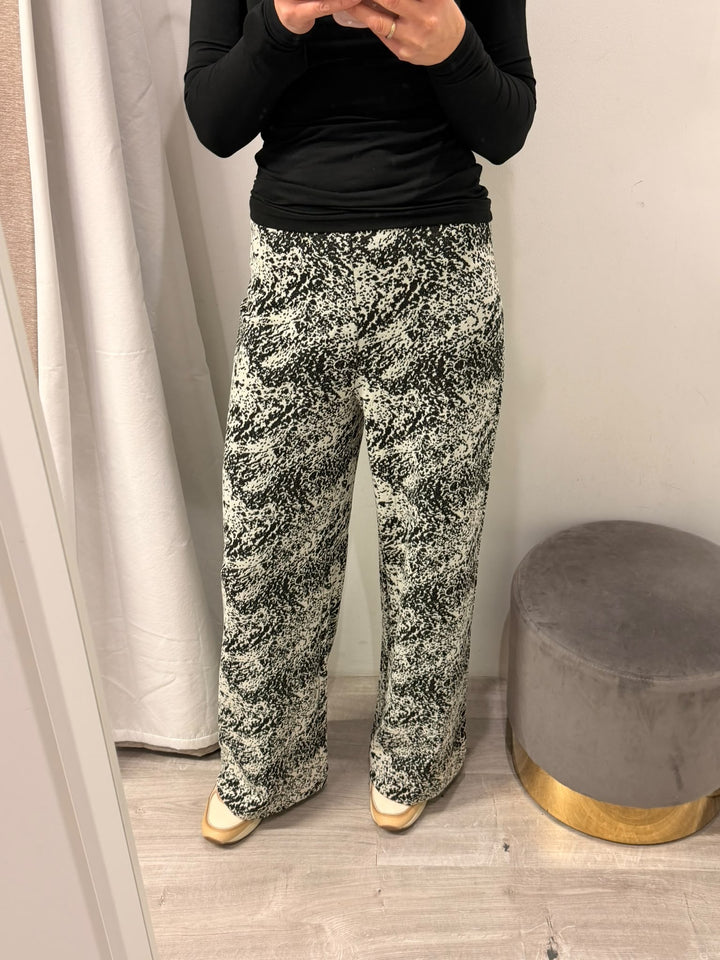 Oelly Pants