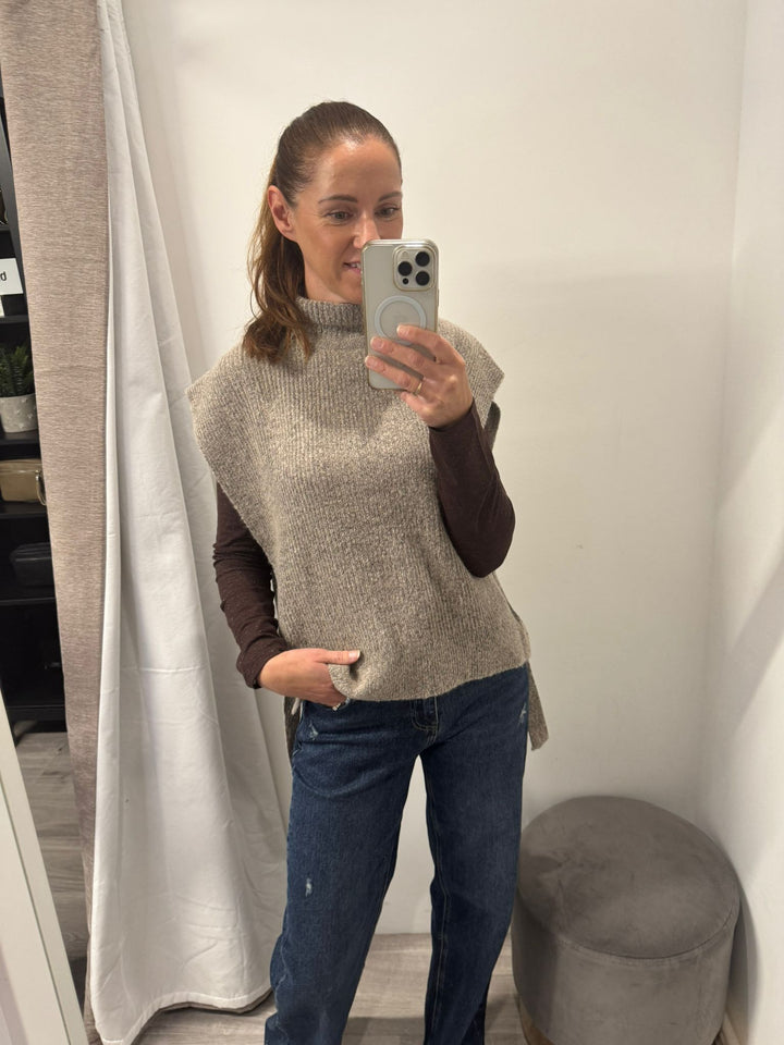 Maise Poncho - Oatmeal