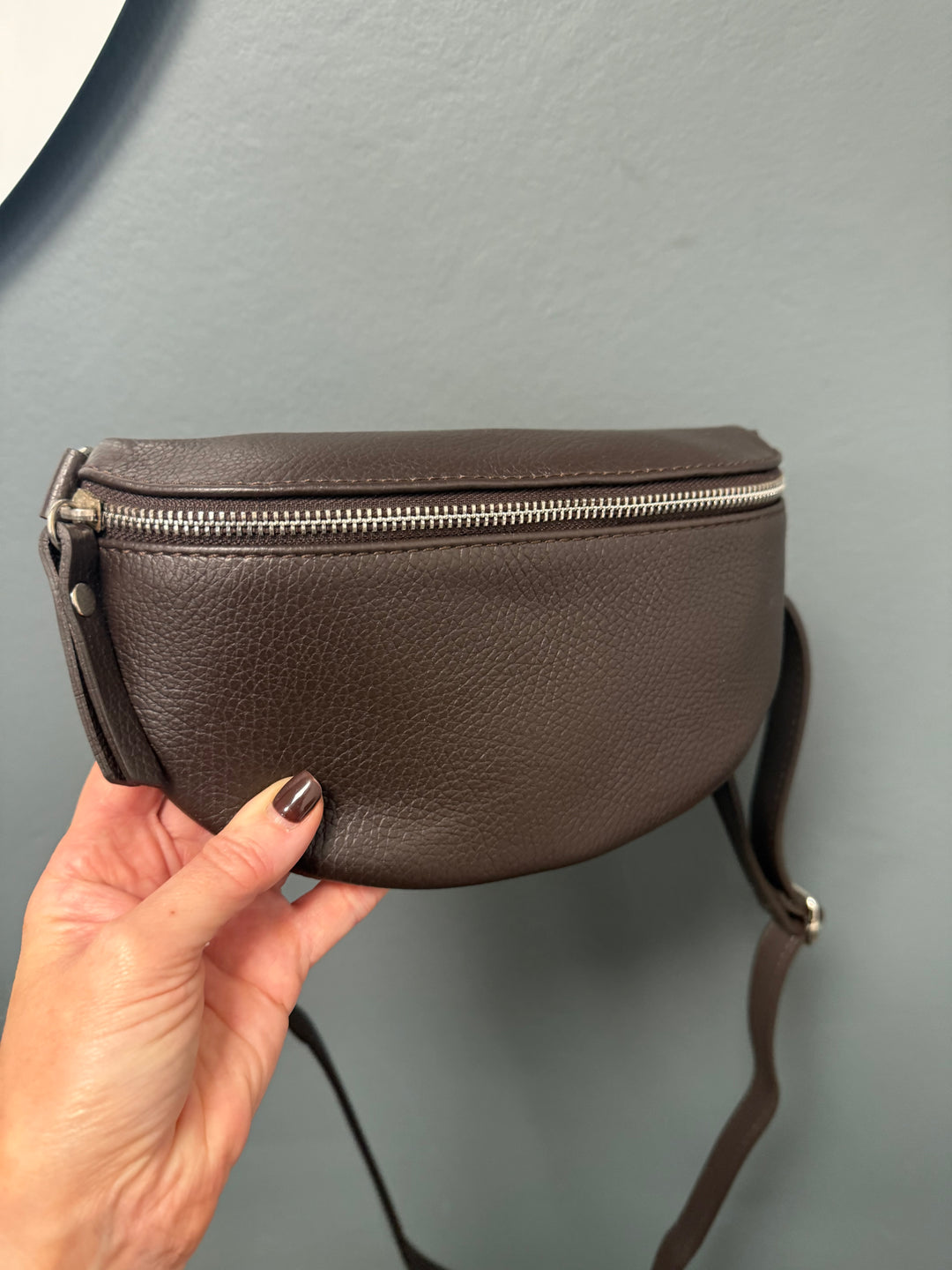 Mina Leather Bum Bag - Chocolate