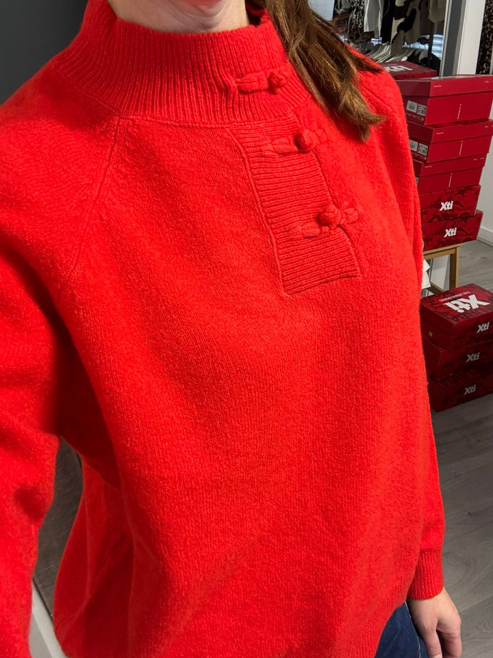 Larisa Jumper