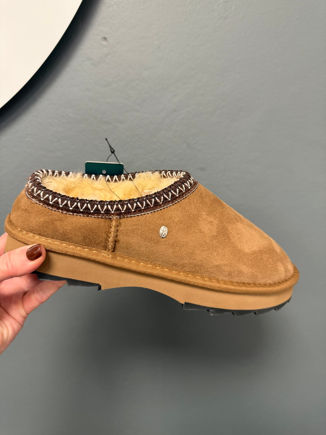 Sharky Scuff - Chestnut