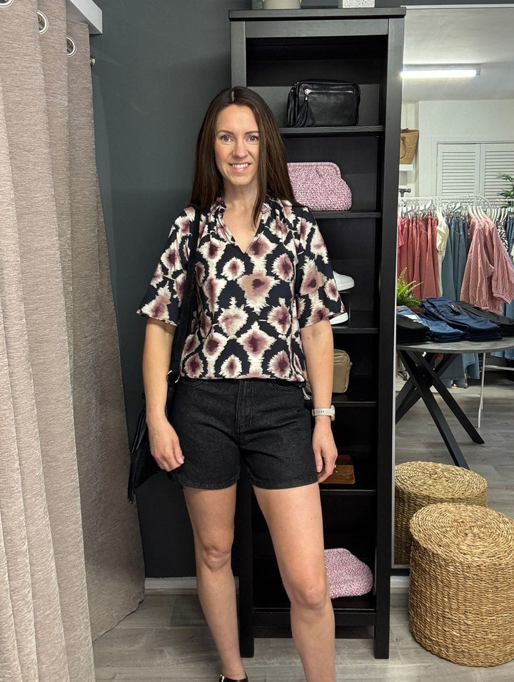Aveny Shorts - Washed Black