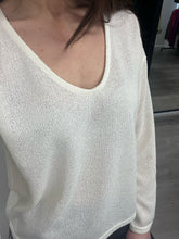 Load image into Gallery viewer, Sif V Neck Pullover - Marshmallow
