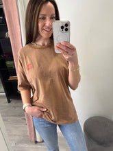 Load image into Gallery viewer, Nabino T-Shirt - Brown Patina

