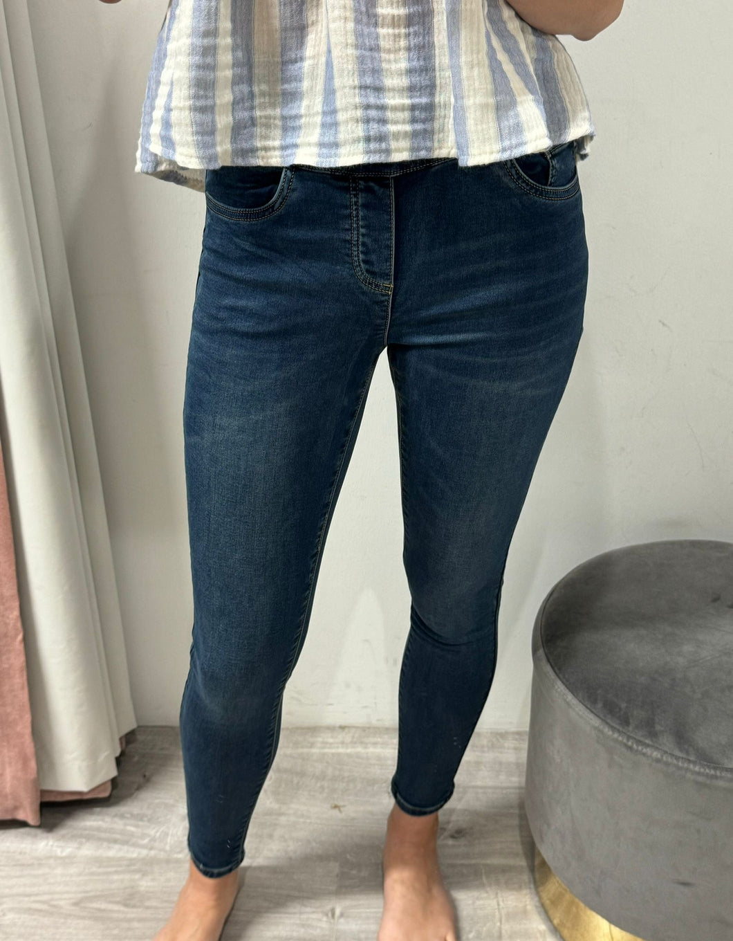 Tocada Skinny Jeans - Dark Wash