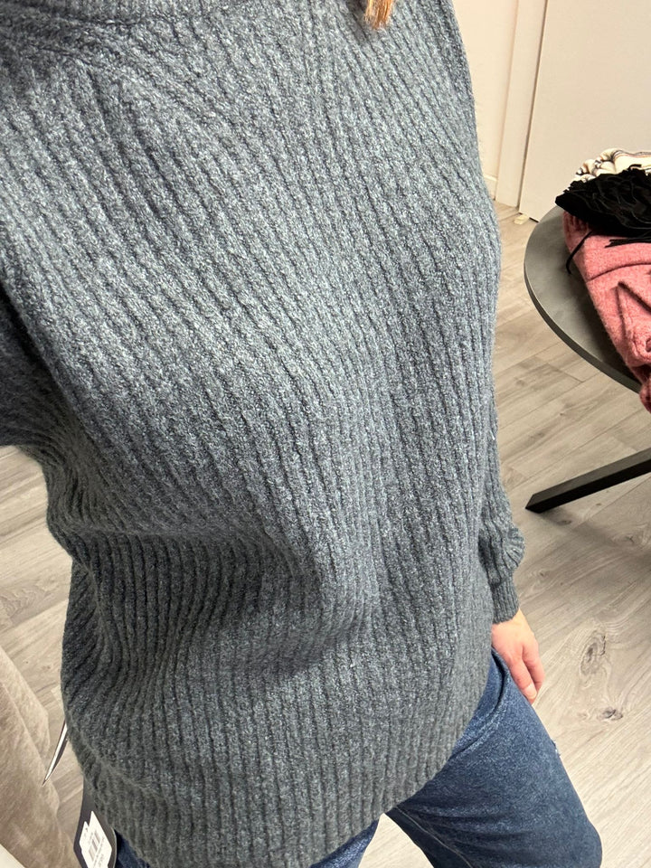 Onema Pullover - Stormy Weather