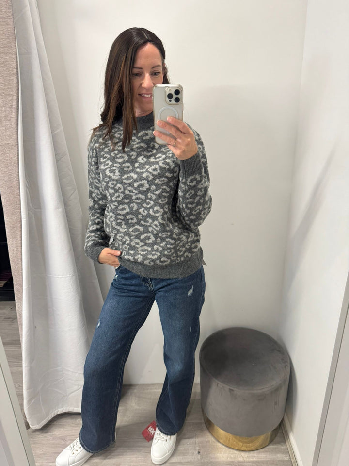 Artha Jumper