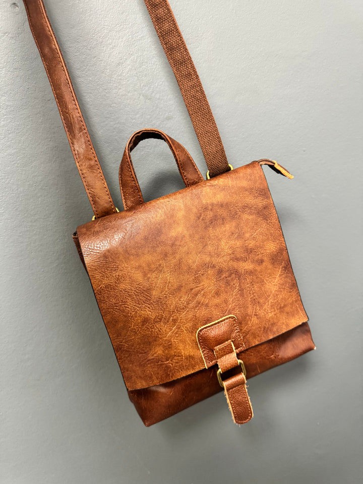 Laurie Mini Rucksack - Tan