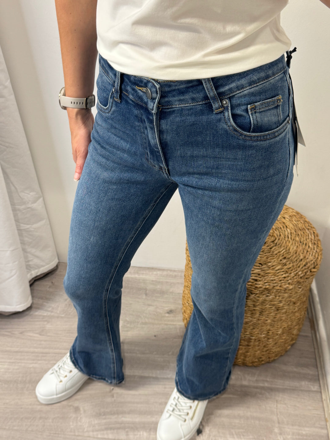 Toxik Raya Flare Jeans - Mid Wash