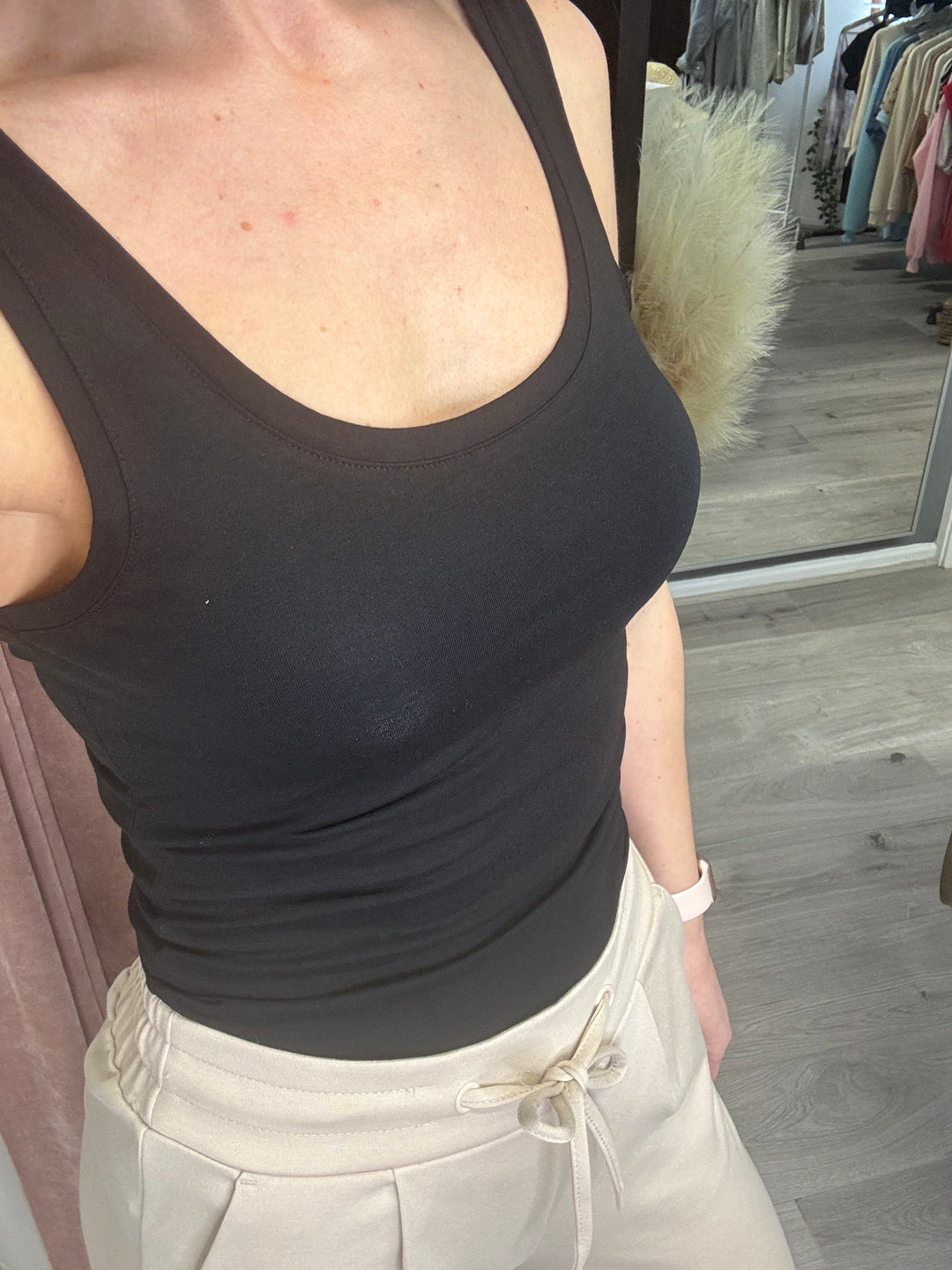 Pamila Vest Top - Black