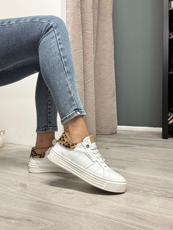 Carmela Sofia Trainers