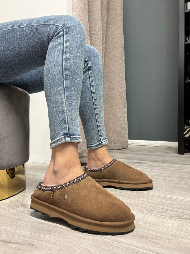 Sharky Scuff - Chestnut