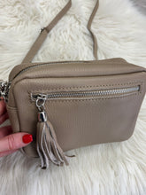 Load image into Gallery viewer, Leather Camera Bag - Taupe

